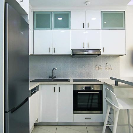 Apartamento Phaedrus Living: Seaside Luxury Flat Lighthouse 66 Paphos Exterior foto